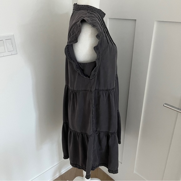 $128 Anthropologie Jenee Tiered Tunic Dress Sz M Washed black/ Gray Lyocell *W6 - Picture 4 of 4